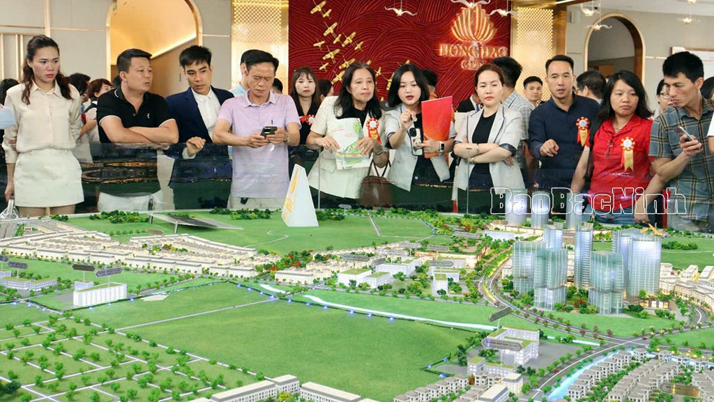 lễ ra mắt hồng hạc city
